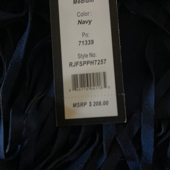 Adorable ROMEO +JULIET blue suede mini skirt with fringe - Picture 8 of 8